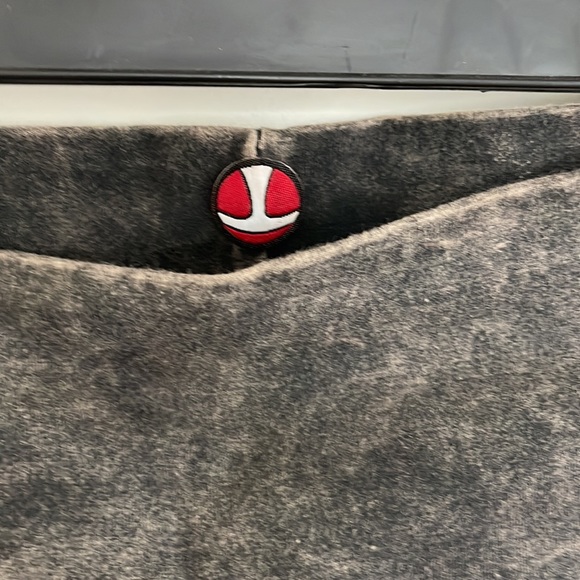 Acid Wash pull on Pants-pretty detail. Artsy pant slight bell bottom Charcoal M - Picture 4 of 7